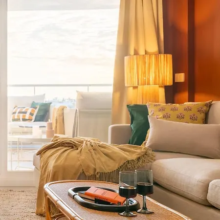 Apartament Gran Canet 2br! Walk To Beach, Sea View, Sauna & Gym *