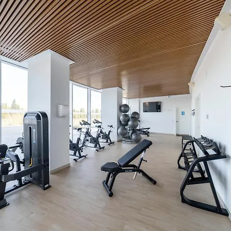 Апартаменты Gran Canet 2br! Walk To Beach, Sea View, Sauna & Gym Канет-де-Беренгер