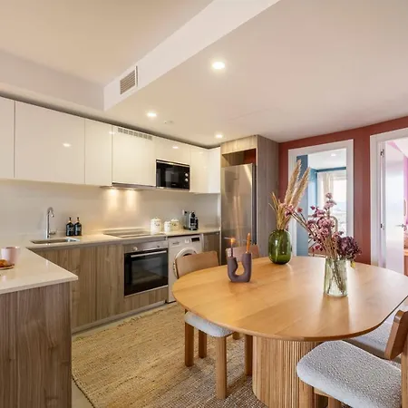 Gran Canet 2br! Walk To Beach, Sea View, Sauna & Gym Канет-де-Беренгер