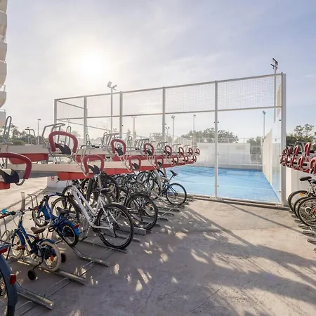 Gran Canet 2br! Walk To Beach, Sea View, Sauna & Gym Апартаменты Канет-де-Беренгер
