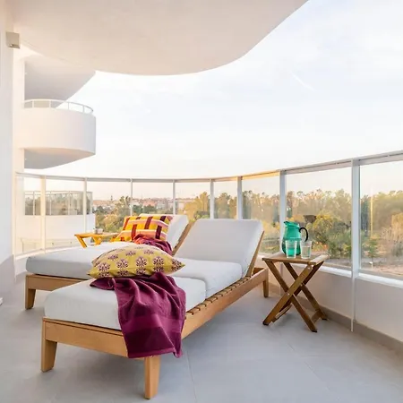 Apartment Gran Canet 2br! Walk To Beach, Sea View, Sauna & Gym